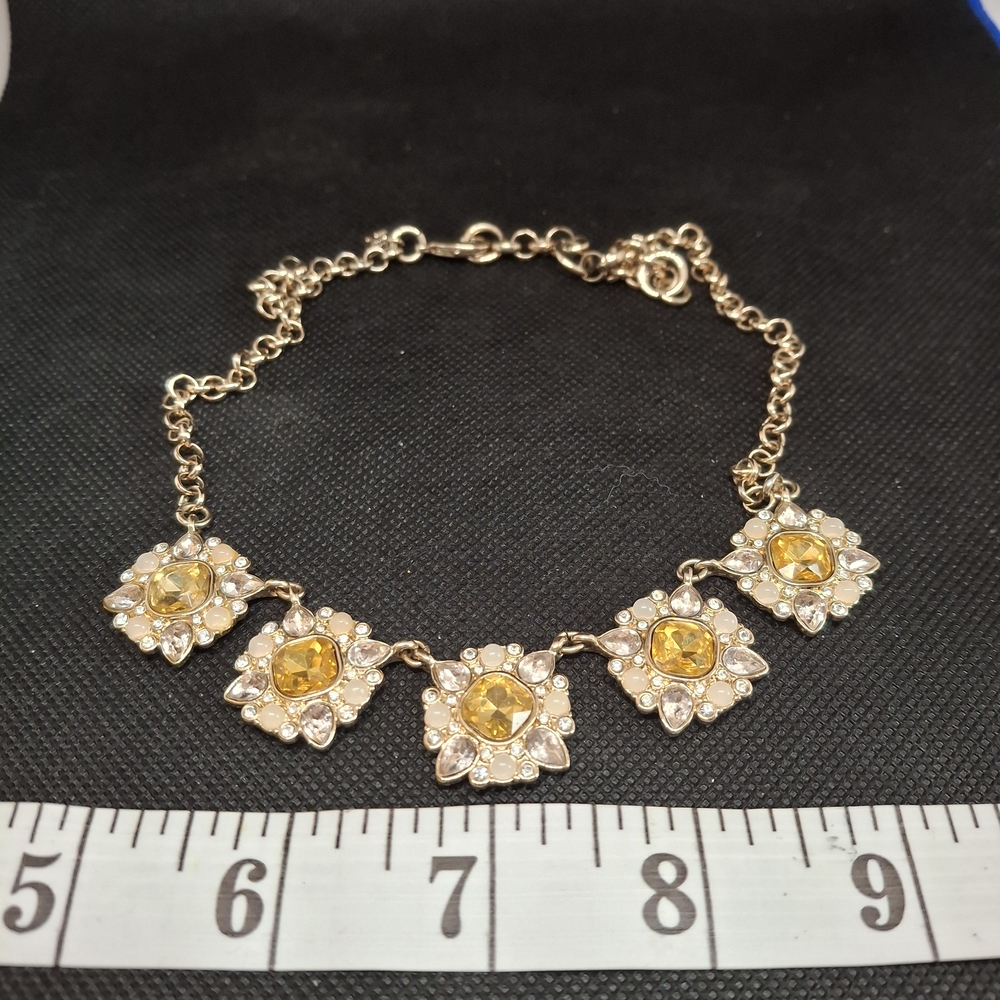 BANANA REPUBLIC Gold-Tone Yellow Crystal Statement Necklace 17-19" - Picture 7 of 7